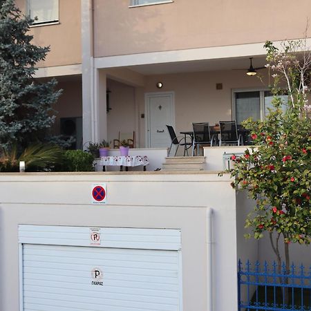 Lovely Studio With Beautiful Garden Kavála Exterior photo